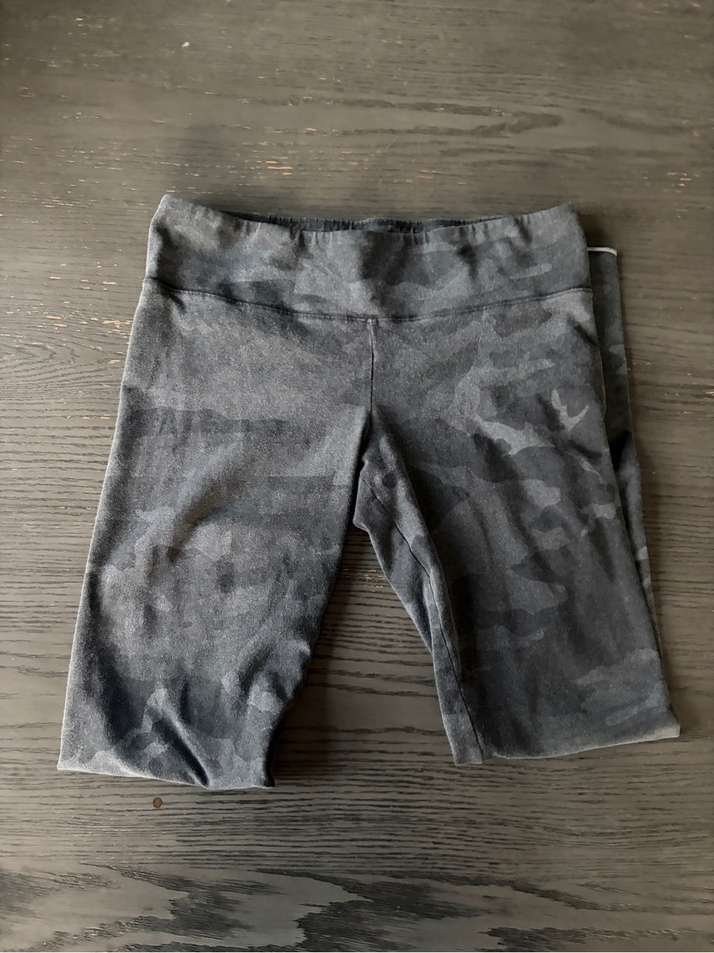 TNA cotton camo leggings medium